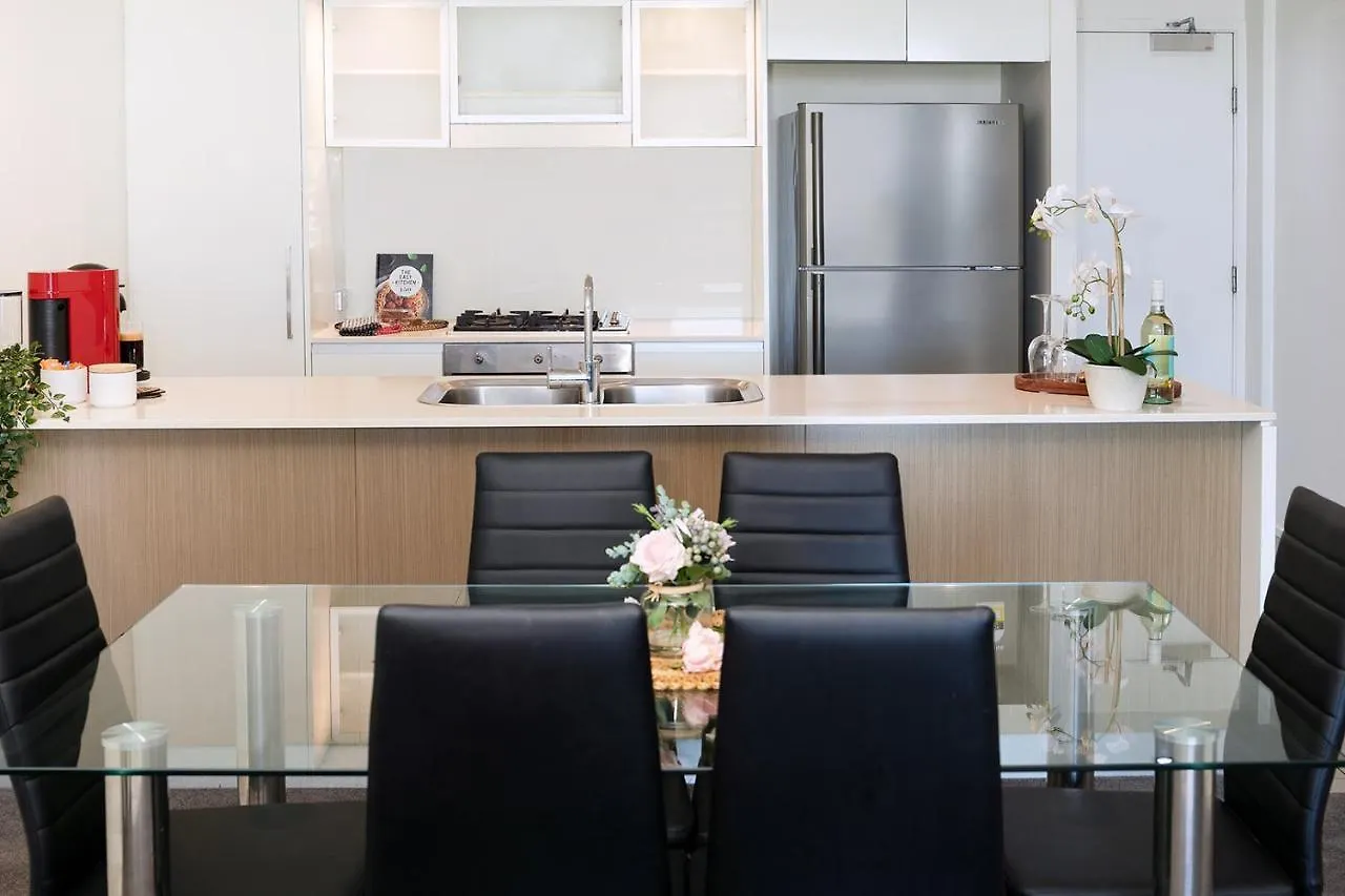 Amazing River View - 3 Bedroom Apartment - Brisbane Cbd - Netflix - Fast Wifi - Carpark